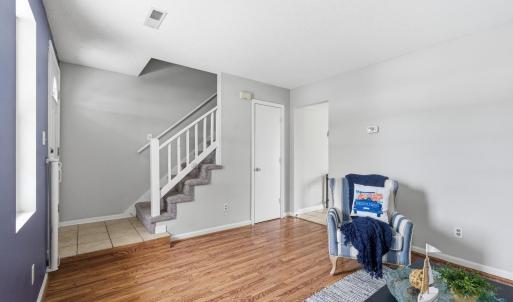 Photo #9 of 12 Nags Head, Lynchburg, VA