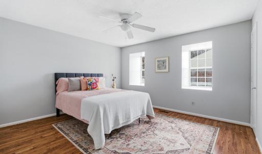 Photo #4 of 12 Nags Head, Lynchburg, VA