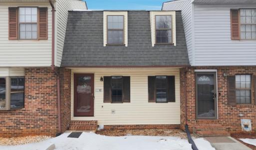 Photo #1 of 12 Nags Head, Lynchburg, VA