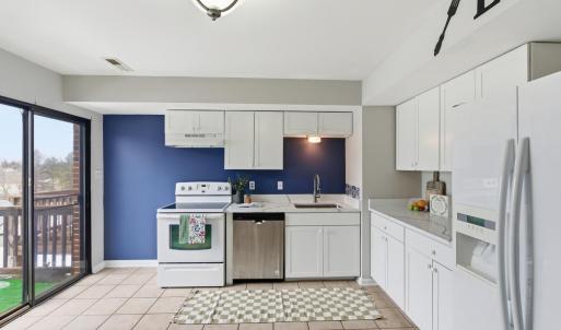 Photo #3 of 12 Nags Head, Lynchburg, VA