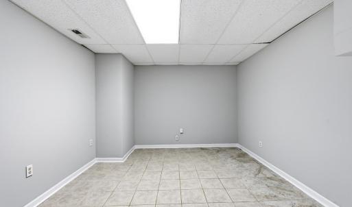 Photo #20 of 12 Nags Head, Lynchburg, VA