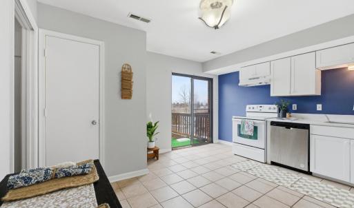 Photo #10 of 12 Nags Head, Lynchburg, VA