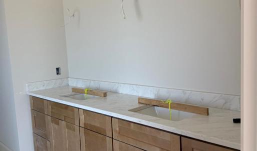 Photo #4 of 1070 Bradford Crossing Place, Goode, VA 0.7 acres