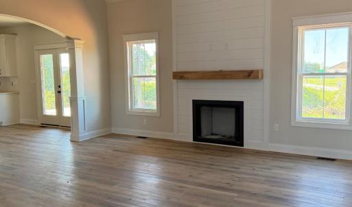 Photo #6 of 1070 Bradford Crossing Place, Goode, VA 0.7 acres