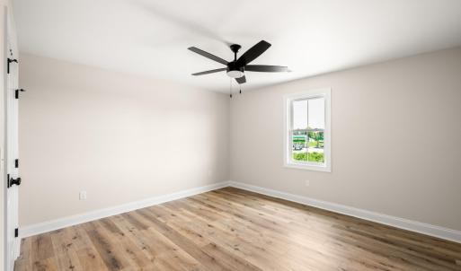 Photo #39 of 1070 Bradford Crossing Place, Goode, VA 0.7 acres