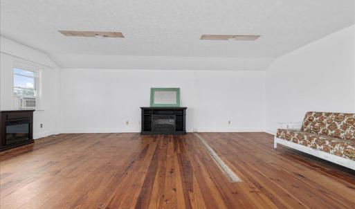 Photo #92 of 627 Hat Creek Road, Brookneal, VA 112.2 acres