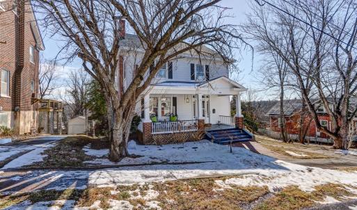 Photo #4 of 809 Byrd Street, Lynchburg, VA 0.5 acres