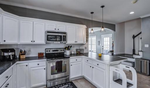 Photo #13 of 1040 Cranberry Ct, Moneta, VA 0.1 acres