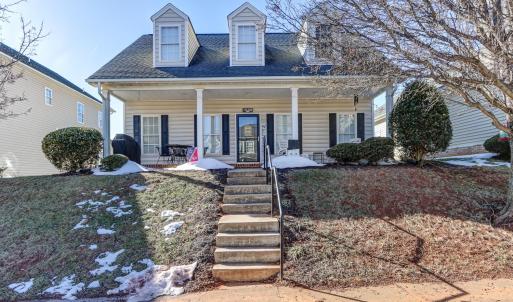 Photo #1 of 1040 Cranberry Ct, Moneta, VA 0.1 acres