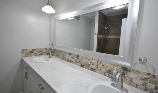 Photo #19 of 215 Deerwood Drive, Lynchburg, VA 0.4 acres