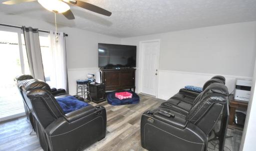 Photo #32 of 215 Deerwood Drive, Lynchburg, VA 0.4 acres