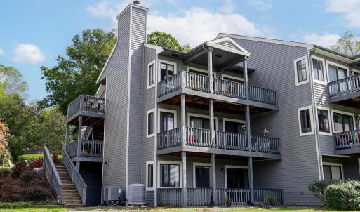 Photo #4 of 1102 Twin Springs Court, Forest, VA