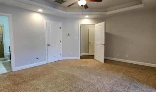 Photo #13 of 220 Meridian Street, Lynchburg, VA