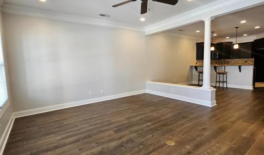 Photo #3 of 220 Meridian Street, Lynchburg, VA