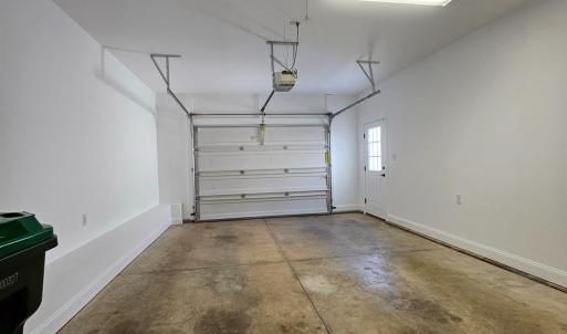 Photo #19 of 220 Meridian Street, Lynchburg, VA