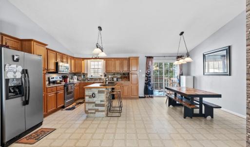 Photo #7 of 2305 Smith Mountain Lake Parkway, Huddleston, VA 1.0 acres