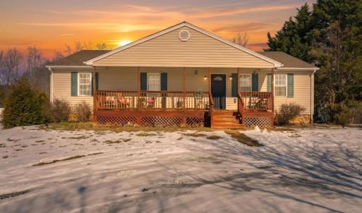 Photo #38 of 2305 Smith Mountain Lake Parkway, Huddleston, VA 1.0 acres