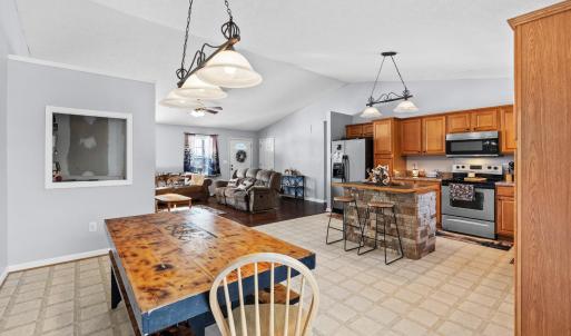 Photo #11 of 2305 Smith Mountain Lake Parkway, Huddleston, VA 1.0 acres