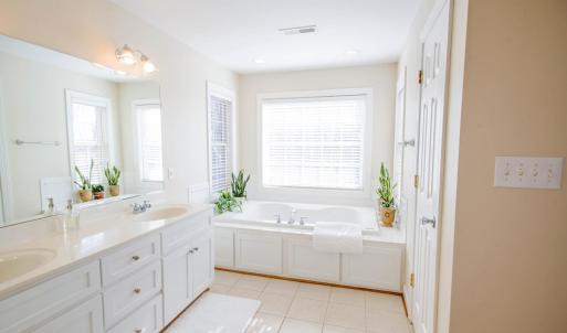 Photo #34 of 607 Susannah Place, Lynchburg, VA 0.6 acres