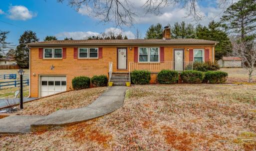 Photo #3 of 7143 Gladys Road, Altavista, VA 0.8 acres