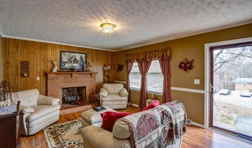 Photo #9 of 7143 Gladys Road, Altavista, VA 0.8 acres