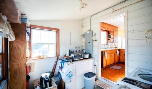 Photo #15 of 1228 Clover Creek Rd, Huddleston, VA 2.0 acres