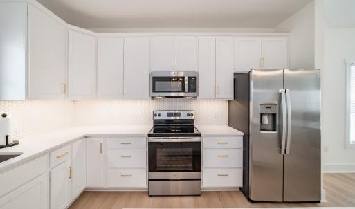 Photo #10 of 556 Leesville Road, Lynchburg, VA 0.1 acres