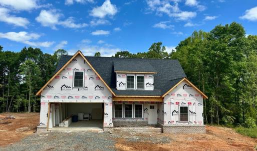 Photo #1 of 16 Somerset Drive, Appomattox, VA 1.7 acres