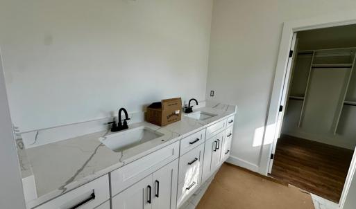 Photo #22 of 470 Somerset Drive, Appomattox, VA 1.7 acres