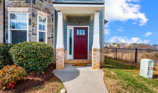 Photo #1 of 207 Capstone Drive, Lynchburg, VA 0.1 acres