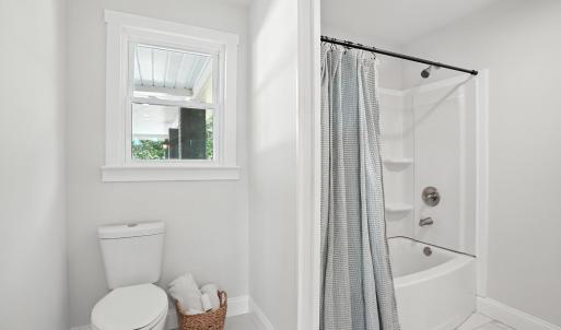 Photo #16 of 39 Lynview Drive, Lynchburg, VA 0.6 acres