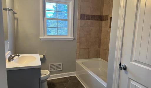 Photo #7 of 1170 Rainbow Forest Drive, Lynchburg, VA 0.5 acres