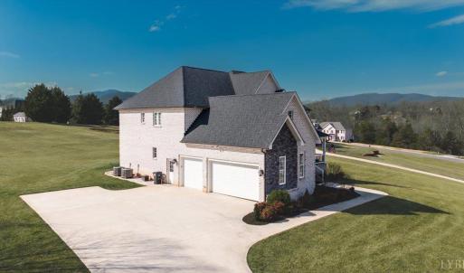 Photo #2 of 209 Two Creek Drive, Lynchburg, VA 1.6 acres