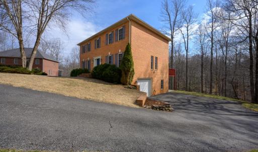 Photo #64 of 425 Harvest Court, Lynchburg, VA 1.0 acres