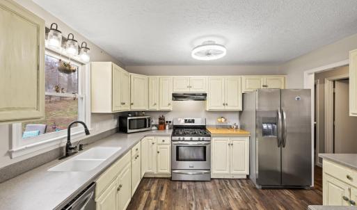 Photo #11 of 1110 Adam Hill Ct, Lynchburg, VA 3.5 acres