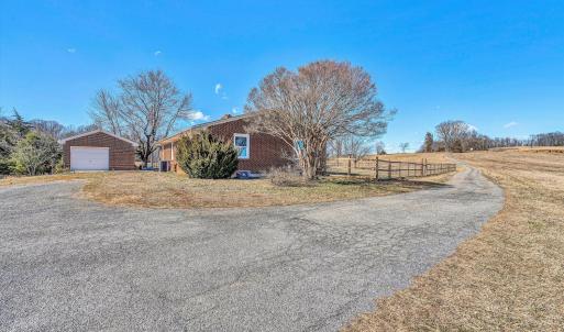 Photo #30 of 4015 White House Road, Moneta, VA 47.3 acres