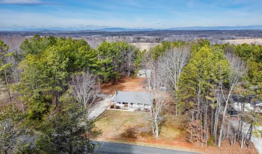 Photo #30 of 3105 Horseshoe Road, Appomattox, VA 1.1 acres
