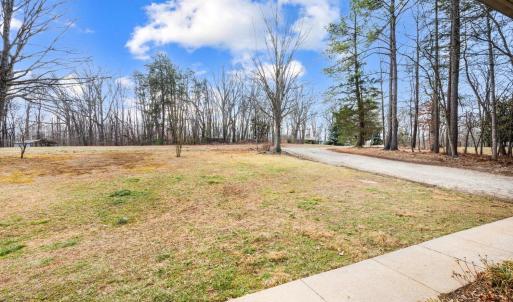 Photo #51 of 3105 Horseshoe Road, Appomattox, VA 1.1 acres