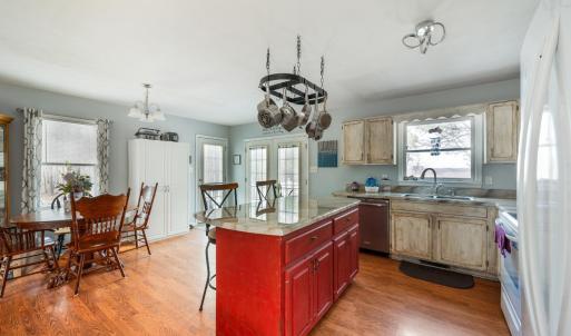 Photo #9 of 3105 Horseshoe Road, Appomattox, VA 1.1 acres