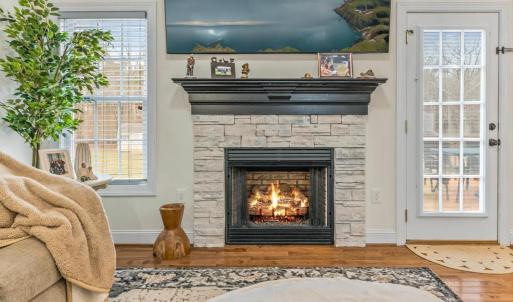 Photo #13 of 217 Sunset Ridge Drive, Concord, VA 1.0 acres