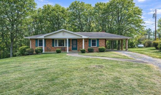 Photo #1 of 262 Simpson Dr, Hurt, VA 1.1 acres