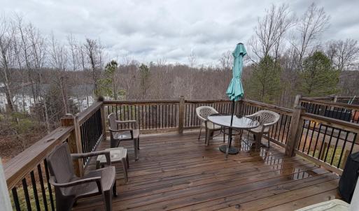 Main level deck - walkout from kitchen