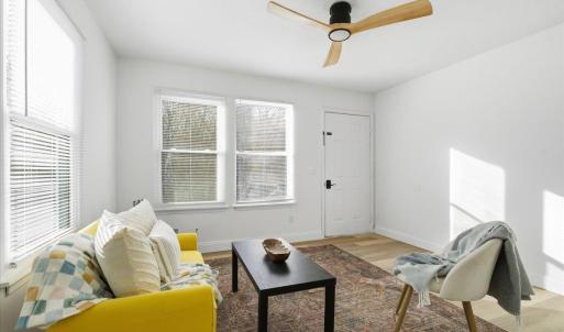 Photo #5 of 442 King St, Bedford, VA 0.1 acres