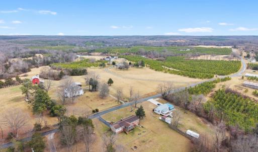 Photo #38 of 3189 Wildway Road, Appomattox, VA 1.7 acres