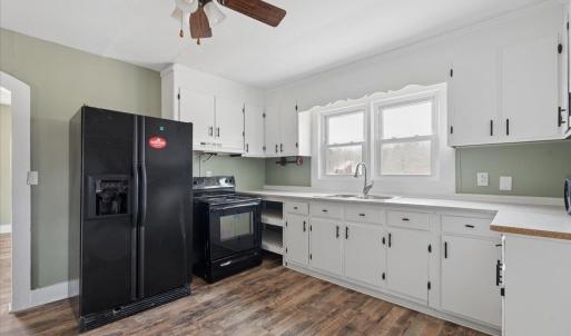 Photo #8 of 1074 Throckmorton Trail, Scottsburg, VA 1.4 acres