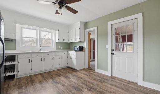 Photo #7 of 1074 Throckmorton Trail, Scottsburg, VA 1.4 acres