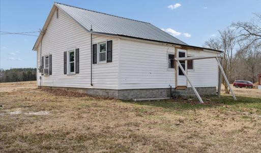 Photo #16 of 1074 Throckmorton Trail, Scottsburg, VA 1.4 acres