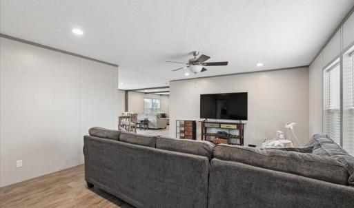 Photo #10 of 1166 Throckmorton Trail, Scottsburg, VA