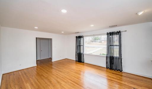 Photo #4 of 4925 Old Boonsboro Road, Lynchburg, VA 0.3 acres