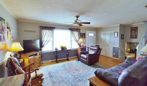 Photo #9 of 400 Woodway Drive, Lynchburg, VA 0.4 acres